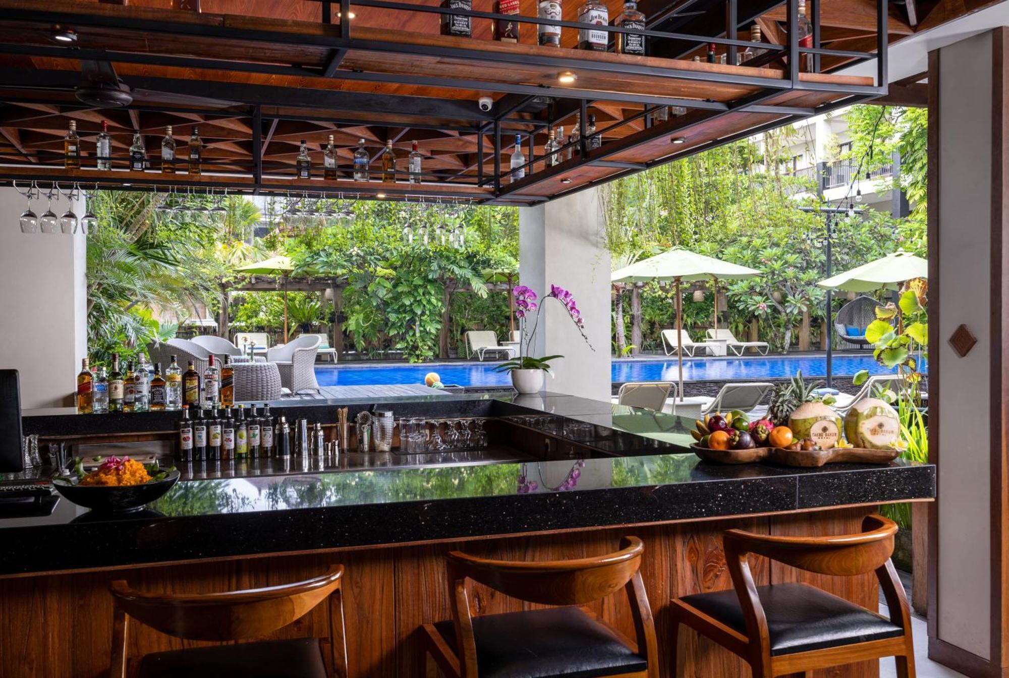 Taksu Sanur Hotel Exterior foto